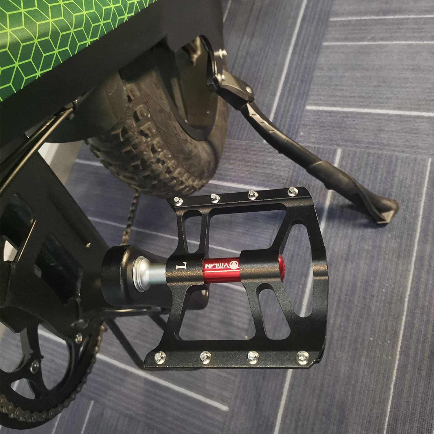 CXWXC Road/MTB Bike Pedals - Aluminum Alloy Bicycle Pedals - Mountain Bike Pedal With Removable Anti-Skid Nails